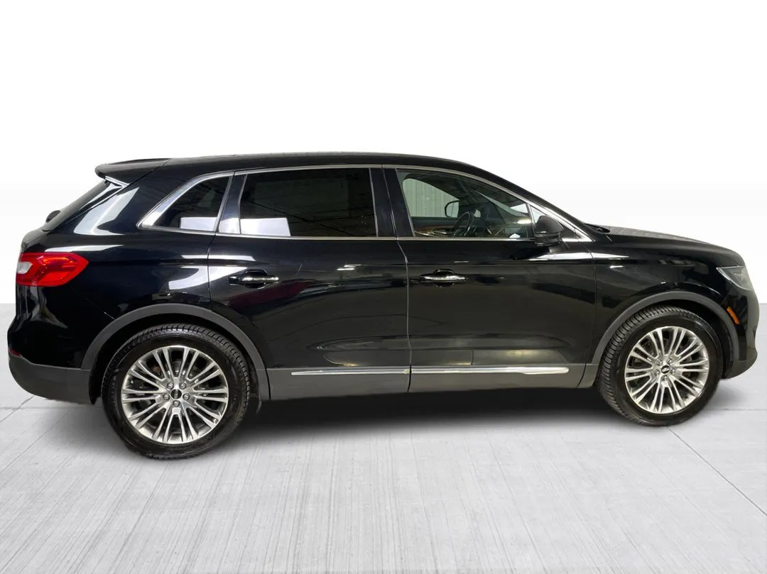 2017 Lincoln MKX — photo 2