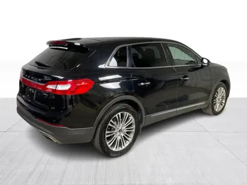 2017 Lincoln MKX - image 14