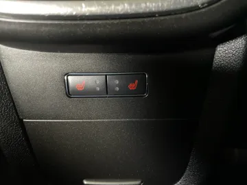 2017 Lincoln MKX - image 29