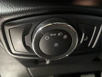 2017 Lincoln MKX - image 19