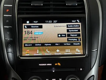 2018 Lincoln MKX - image 30