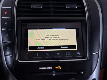 2018 Lincoln MKX - image 28