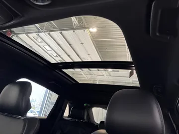 2018 Lincoln MKX - image 6