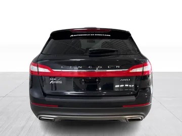 2018 Lincoln MKX - image 13