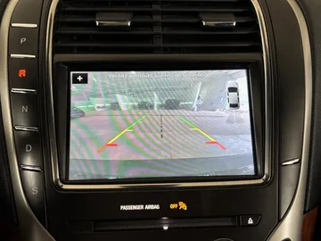 2018 Lincoln MKX - image 23