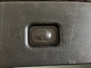 2018 Lincoln MKX - image 21