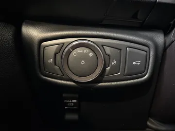 2018 Lincoln MKX - image 31
