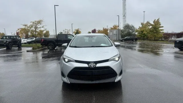 2019 Toyota Corolla for sale - photo 2