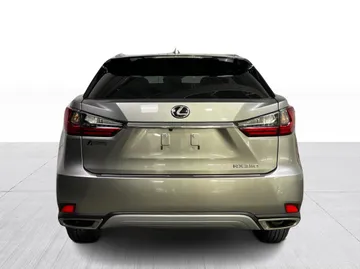 2022 Lexus RX - image 13