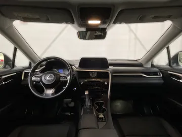 2022 Lexus RX - image 4