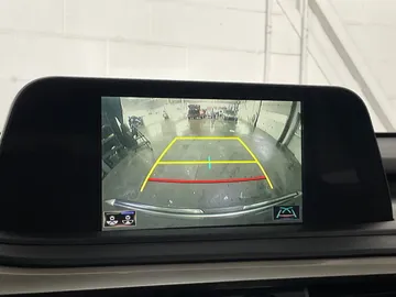 2022 Lexus RX - image 23