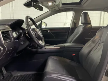 2022 Lexus RX - image 3