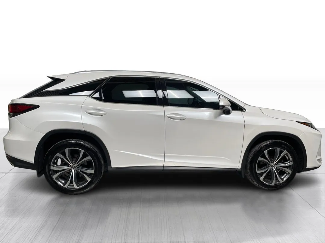 2022 Lexus RX — photo 2