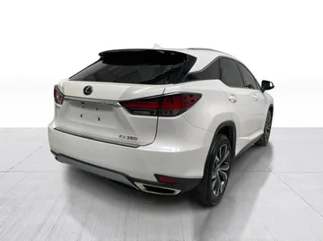 2022 Lexus RX - image 15