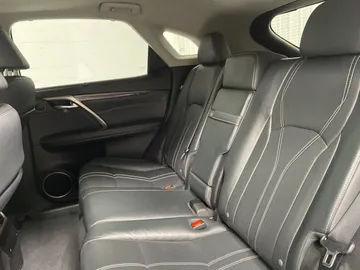2022 Lexus RX - image 16
