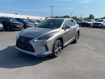 2022 Lexus RX - image 3