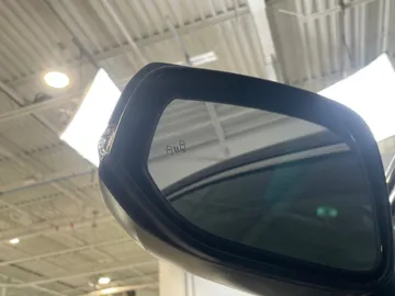 2019 Toyota RAV4 - image 19