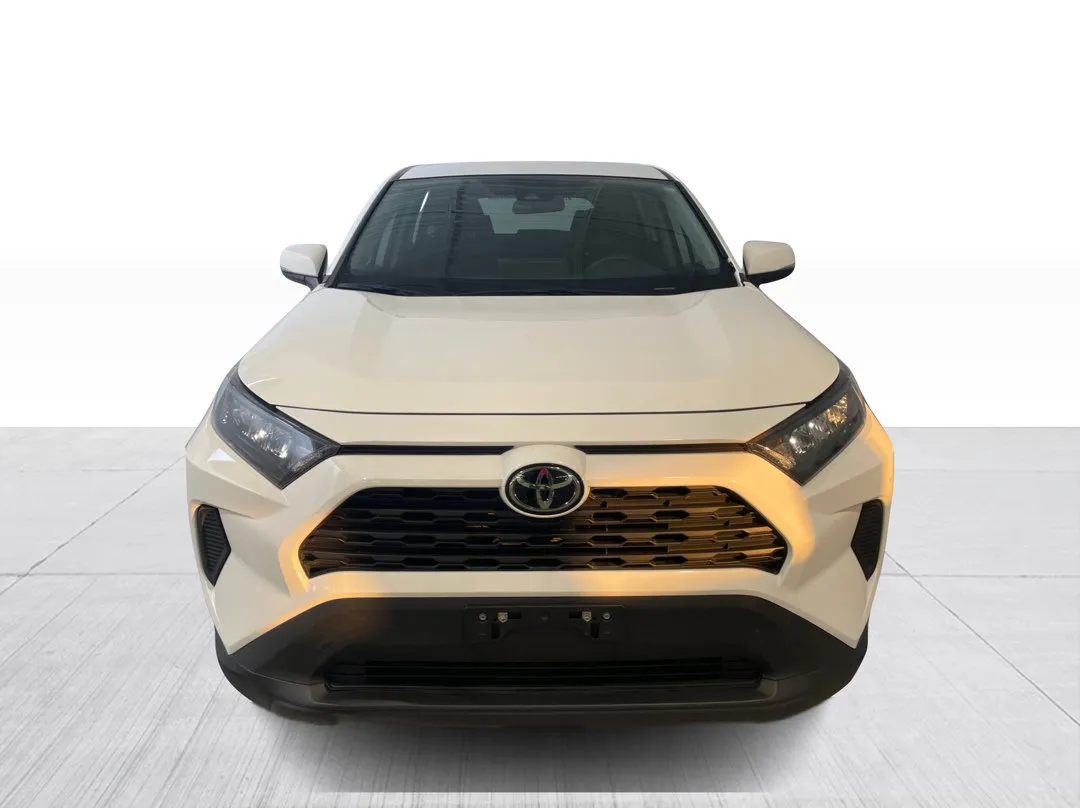 2023 Toyota RAV4 — photo 6