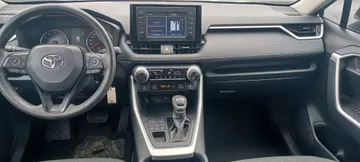 2021 Toyota RAV4 - image 9