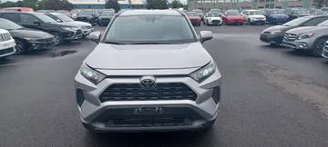 2021 Toyota RAV4 - image 2