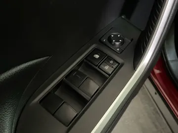 2020 Toyota RAV4 - image 19