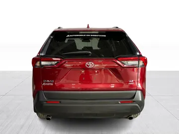 2020 Toyota RAV4 - image 7