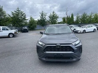 2021 Toyota RAV4 — photo 2