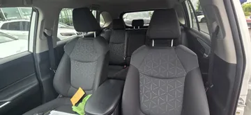 2024 Toyota RAV4 - image 7