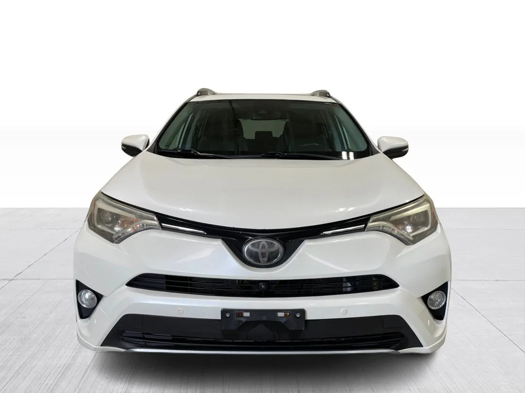 2017 Toyota RAV4 for sale - photo 3