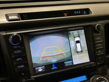 2018 Toyota RAV4 - image 20