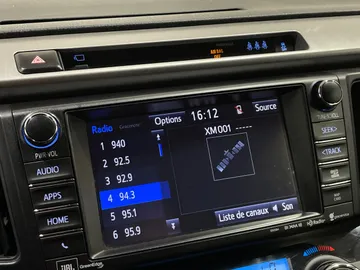 2018 Toyota RAV4 - image 29