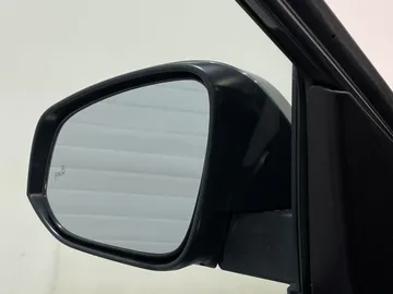 2018 Toyota RAV4 - image 19