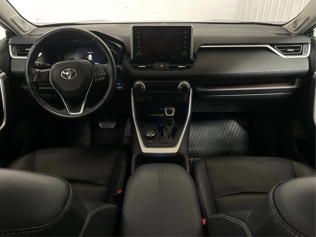 2019 Toyota RAV4 for sale - photo 4