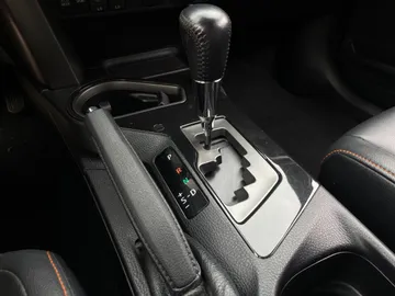 2018 Toyota RAV4 - image 26