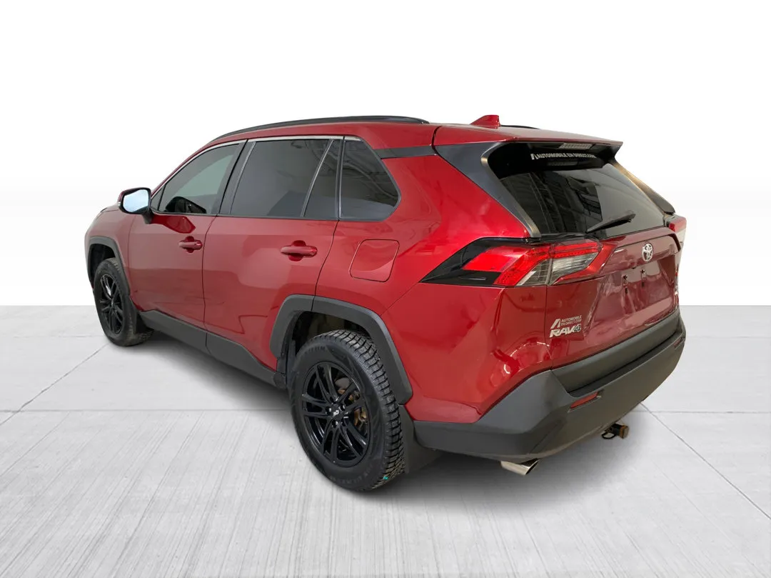 2019 Toyota RAV4 XLE AWD, photo 9