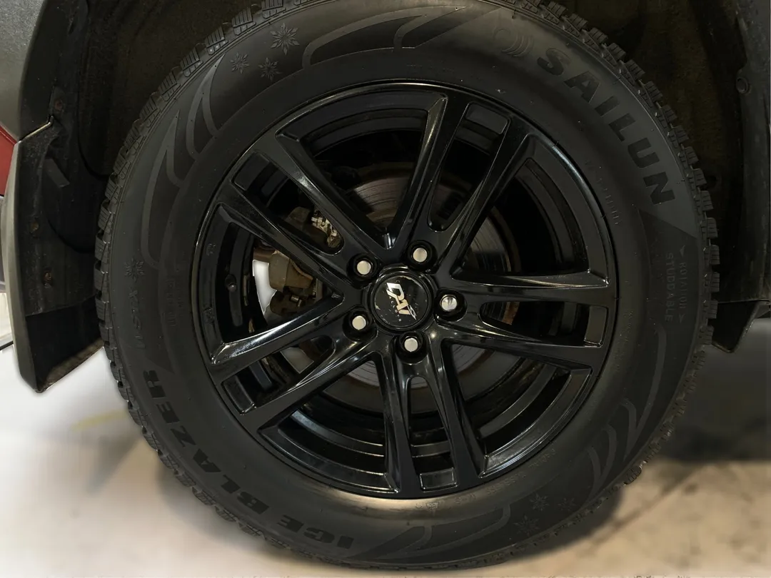 2019 Toyota RAV4 for sale - photo 4