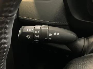 2019 Toyota RAV4 - image 19