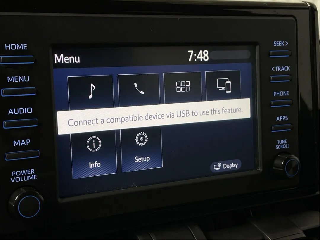 2019 Toyota RAV4 — photo 7