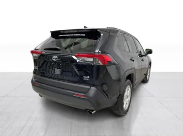 2019 Toyota RAV4 - image 15
