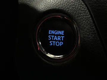 2019 Toyota RAV4 - image 31