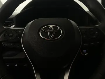 2025 Toyota RAV4 - image 18