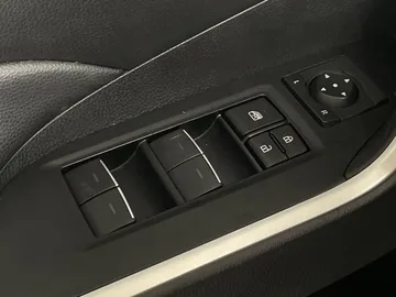 2025 Toyota RAV4 - image 22
