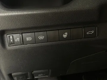 2025 Toyota RAV4 - image 24