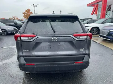 2025 Toyota RAV4 - image 6