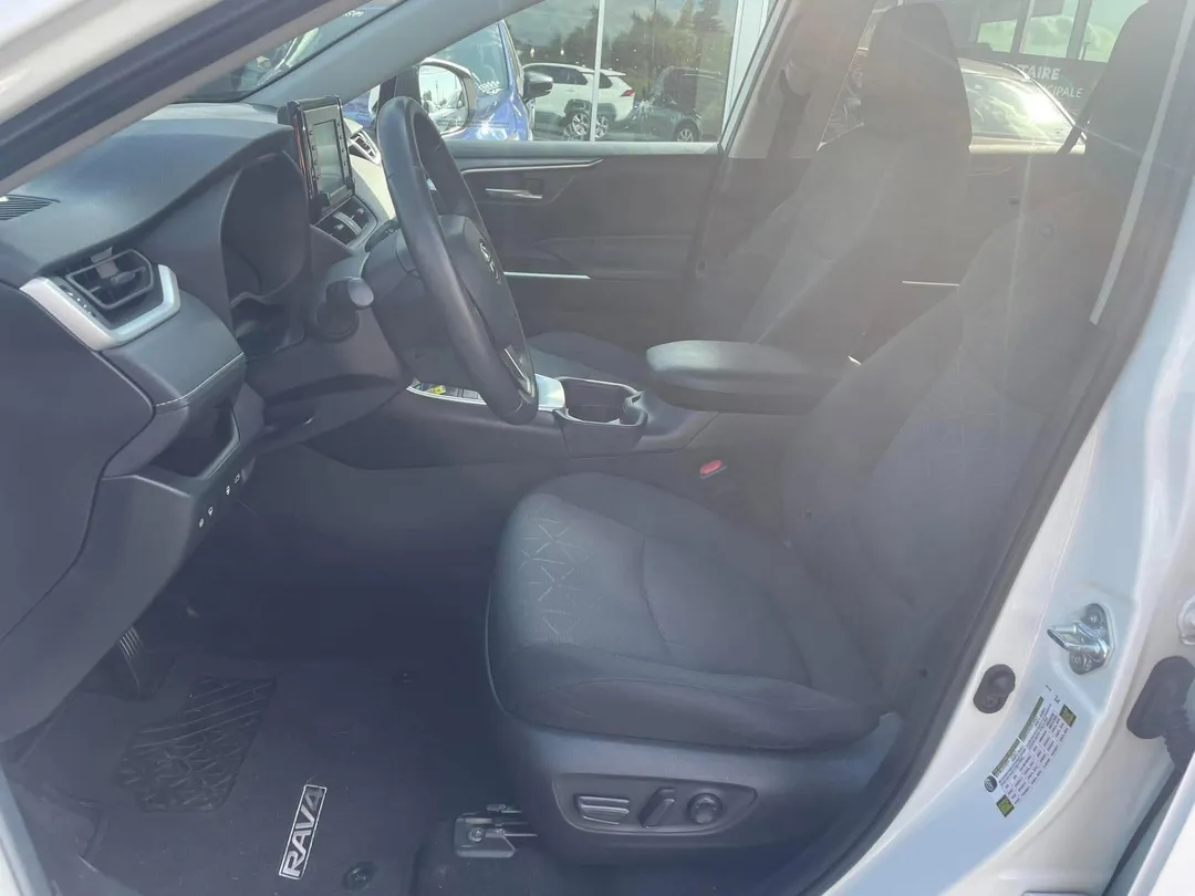 Toyota RAV4 XLE 2021, photo 7