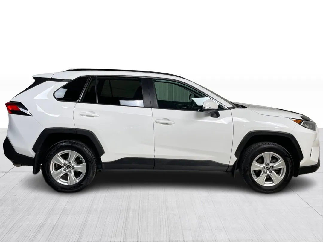 2021 Toyota RAV4 for sale - photo 2