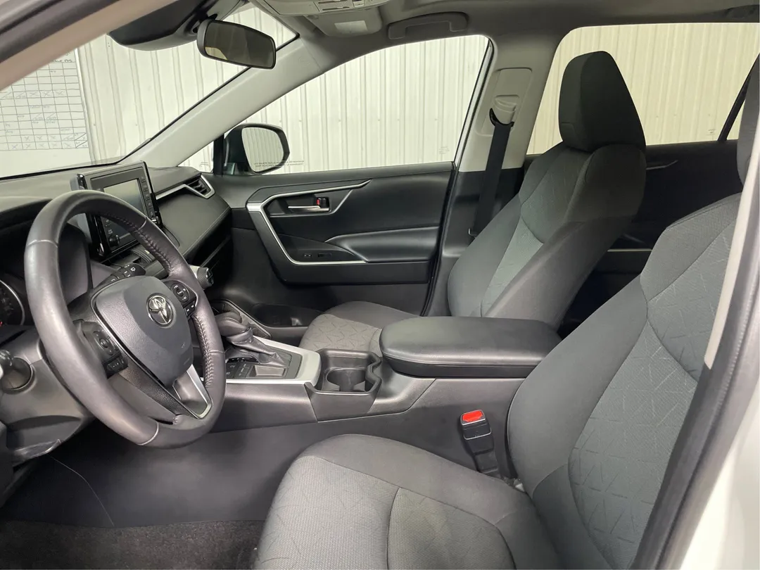 2021 Toyota RAV4 for sale - photo 3
