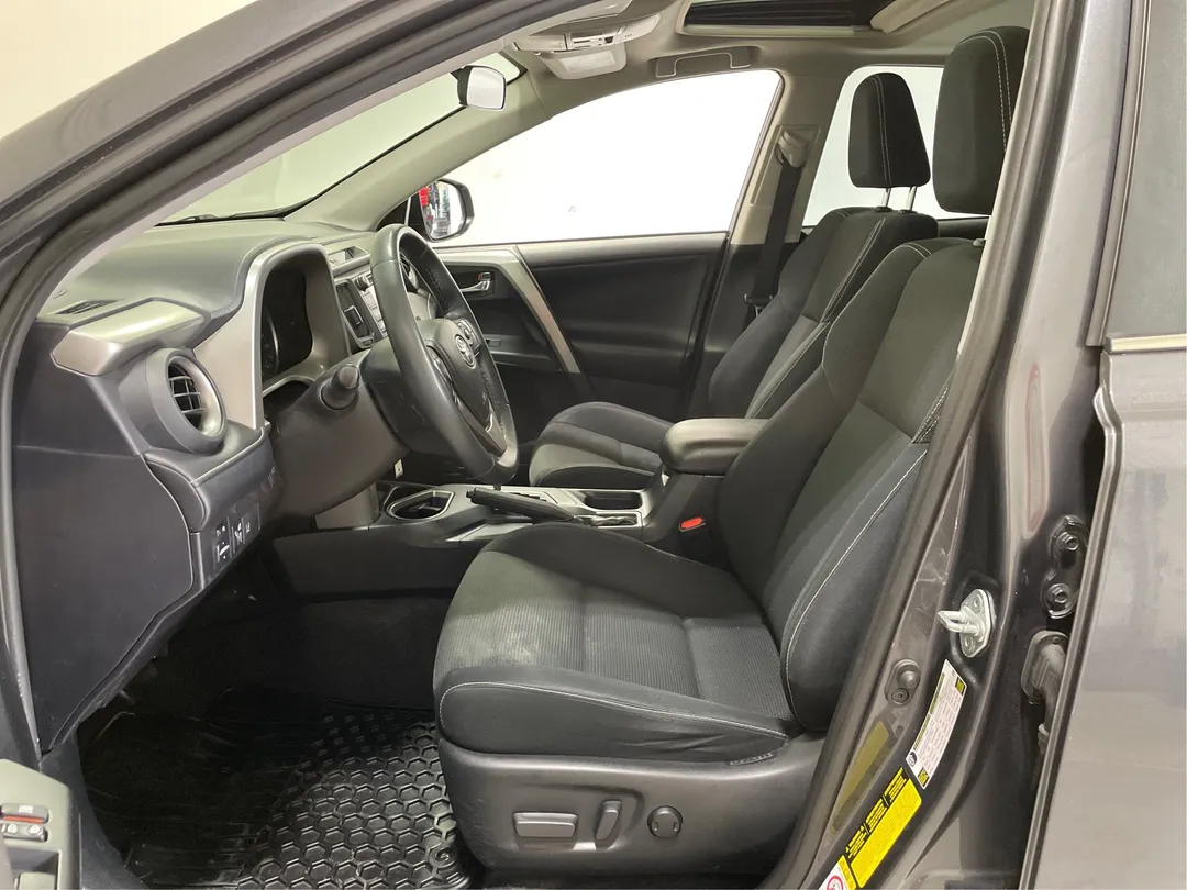 Toyota RAV4 2017 à vendre - photo 3