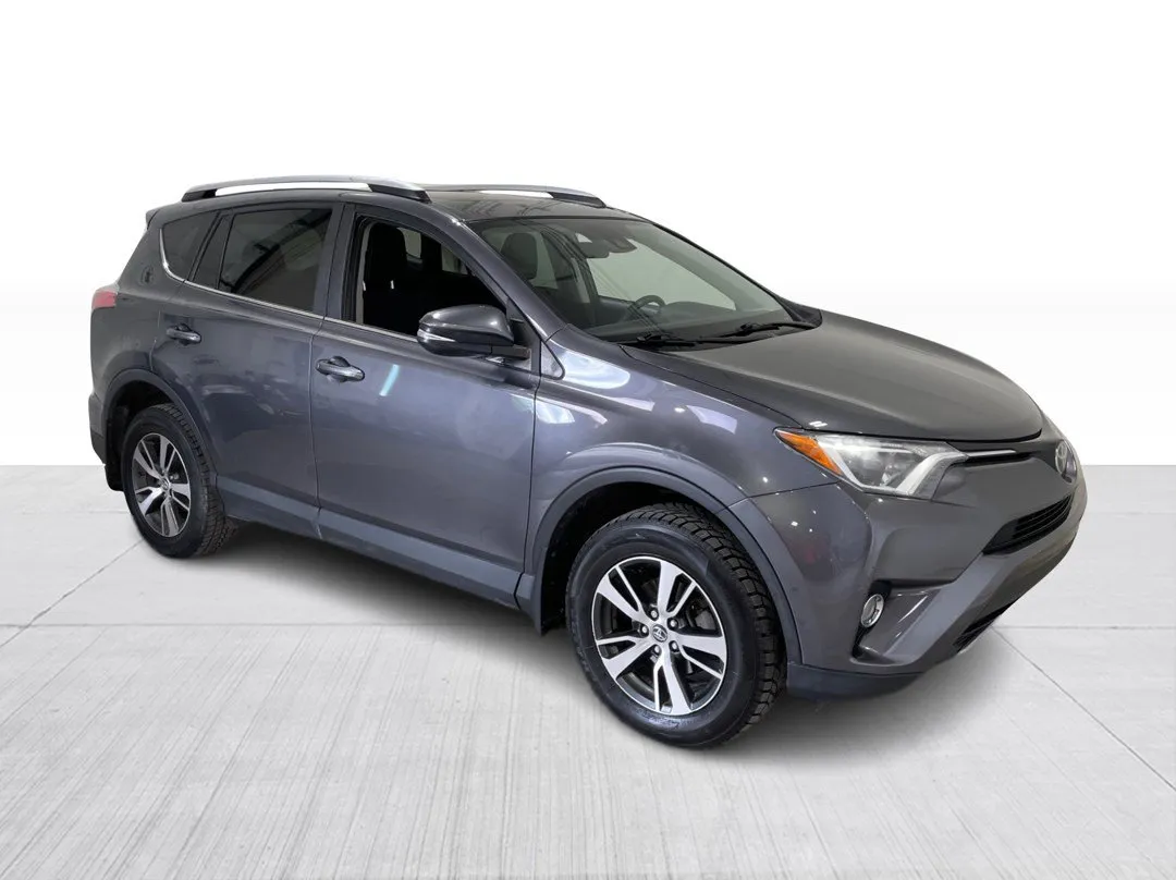 Toyota RAV4 2017 à vendre - photo 1