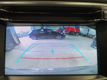 2017 Toyota RAV4 - image 18